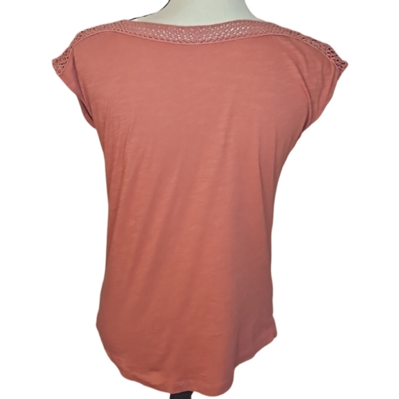 LOFT Coral Lace Blouse - Picture 6 of 9